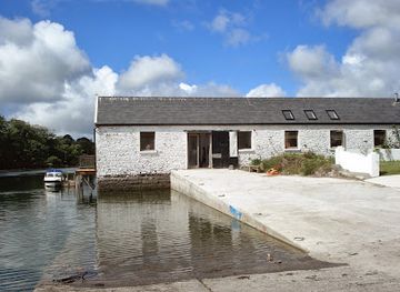 ireland/beara-peninsula/attraction/sarah-walker-gallery