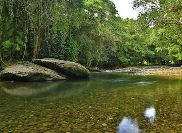 australia/cairns/attraction/the-rocks-reserve