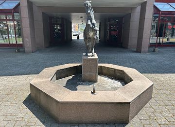 switzerland/lucerne/attraction/brunnen