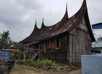 Attractions Batu Angkek2