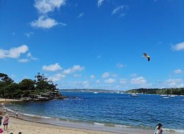 australia/sydney/attraction/balmoral-beach