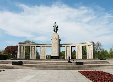 germany/brandenburg/attraction/soviet-war-memorial-tiergarten