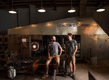 north-carolina/asheville/attraction/lexington-glassworks