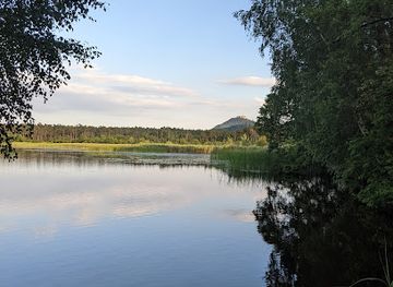 czechia/machovo-jezero/attraction/brehyne-pecopala