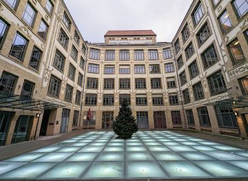 germany/berlin/friedrichshain/attraction/oberbaum-city