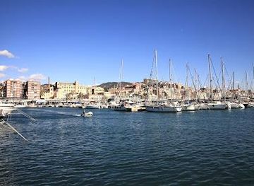 spain/barcelona/attraction/port-de-masnou