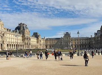 france/paris/attraction/sandemans-new-europe