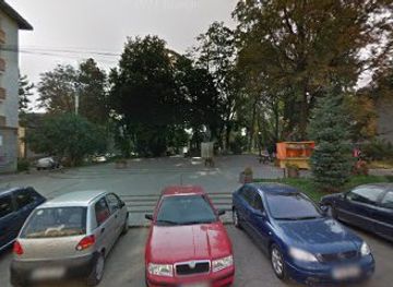 romania/suceava/attraction/petru-rares-statue