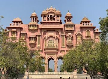 india/jaipur/attraction/jaipur-traveling