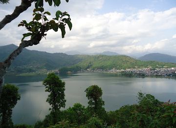 nepal/narayani-zone/attraction/phewa-lake-view-point
