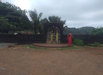 india/gokarna/attraction/gokarna-main-beach-park