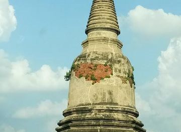 thailand/ayutthaya/attraction/chedi-wat-sam-pluem