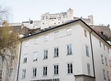 austria/salzburg/attraction/dombuchhandlung