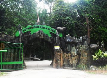 indonesia/riau/attraction/mata-kucing-jungle-tour-and-mini-zoo