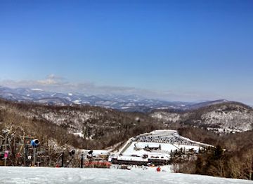 north-carolina/mountain-region/attraction/appalachian-ski-mtn