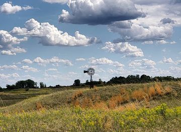 north-dakota/sheyenne-national-grassland/attraction/sheyenne-national-grassland-east-trailhead-north-country-trail-access
