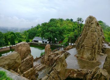 india/himalayas/attraction/masroor-rock-cut-temple