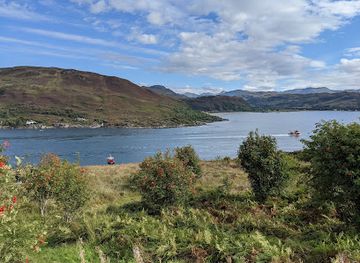 united-kingdom/isle-of-skye/attraction/otter-hide