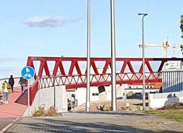 portugal/braganca/attraction/passeio-da-liberdade-ponte-ciclavel-pedonal