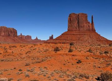 arizona/monument-valley/attraction/west-and-east-mitten-buttes