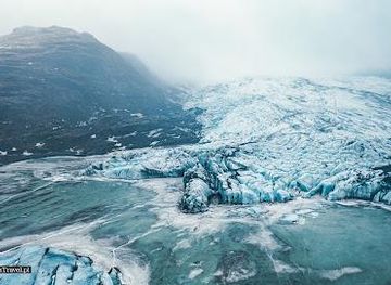 iceland/vik/attraction/solheimajokulll