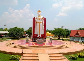thailand/ayutthaya/attraction/loyalty-monument