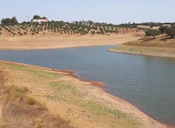 portugal/alentejo-coast/attraction/castle-of-redondo