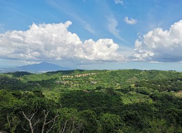 philippines/tagaytay/attraction/calamba-tagaytay-road