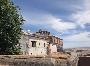 spain/extremadura/attraction/baluarte-de-los-pozos