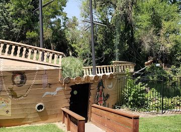 california/san-joaquin-valley/attraction/louis-park