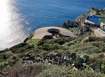 gibraltar/little-bay/attraction/levant-battery
