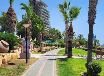 cyprus/governor-s-beach/attraction/agios-tychon-beach