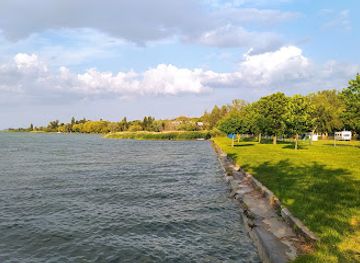 hungary/lake-balaton/attraction/molo-kilatopont