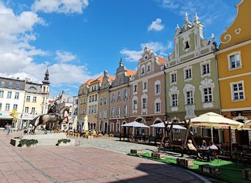 poland/opole/attraction/zespol-zabytkowy-rynku-opolskiego