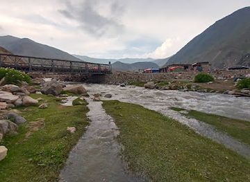 pakistan/fairy-meadows/attraction/dudipatsar