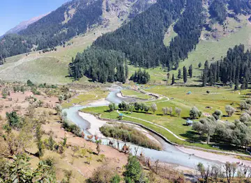 Betab Valley Chandanwari, Pahalgam J&K.