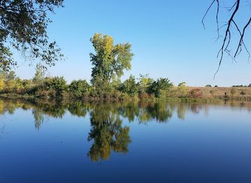 south-dakota/brookings/attraction/larson-nature-center