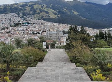 ecuador/quito/attraction/parque-itchimbia