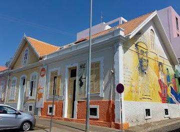 cabo-verde/maio/attraction/sala-museu-amilcar-cabral
