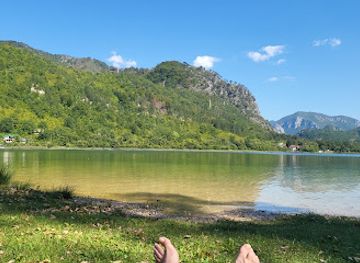 bosnia-and-herzegovina/herzegovina-neretva-canton/attraction/glavna-plaza-boracko-jezero