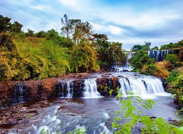 vietnam/central-highlands/attraction/thac-mo