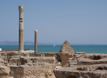 tunisia/the-cap-bon-peninsula/attraction/kobba-bent-el-rey