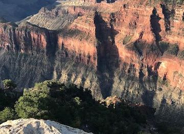 arizona/grand-canyon-village/attraction/bright-angel-point