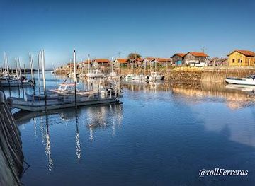 france/bordeaux/attraction/port-larros