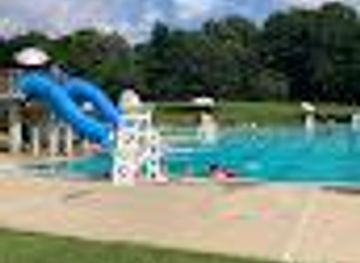 pennsylvania/reading/attraction/lancaster-county-swimming-pool