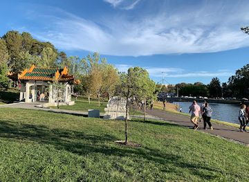 australia/canberra/attraction/lennox-gardens