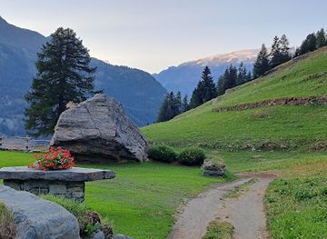 italy/cervinia/attraction/cascata-mascognaz