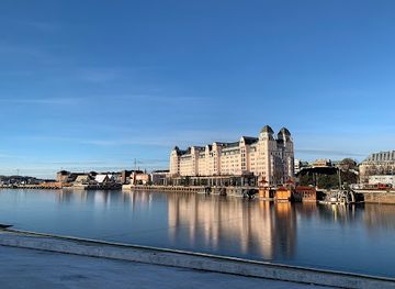 norway/akershus/attraction/the-opera-beach