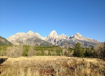 wyoming/wind-river-range/attraction/grand-teton-scenic-drive-start