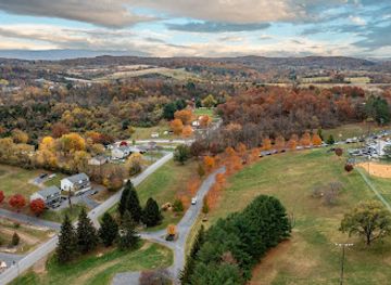 virginia/staunton/attraction/montgomery-hall-park